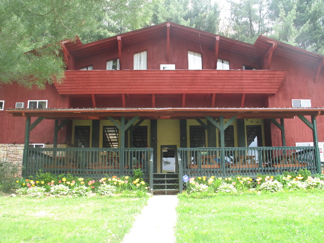 The Ponderosa Lodge in Spring